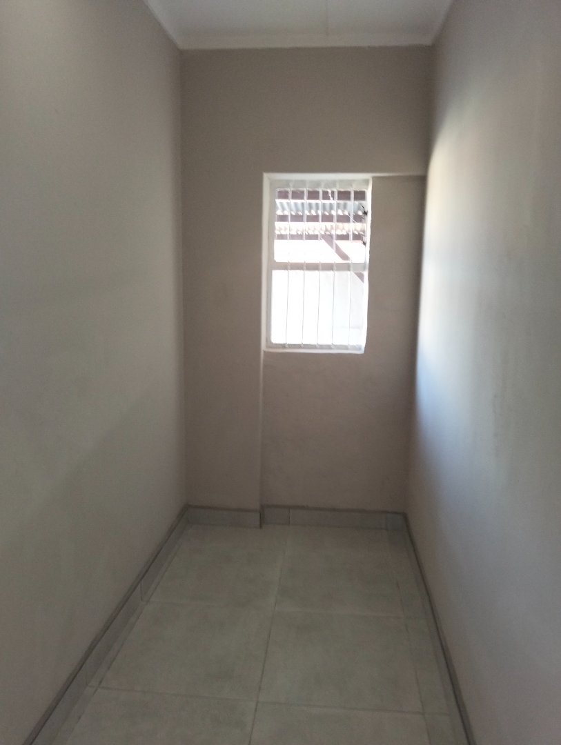 5 Bedroom Property for Sale in Proclamation Hill Gauteng