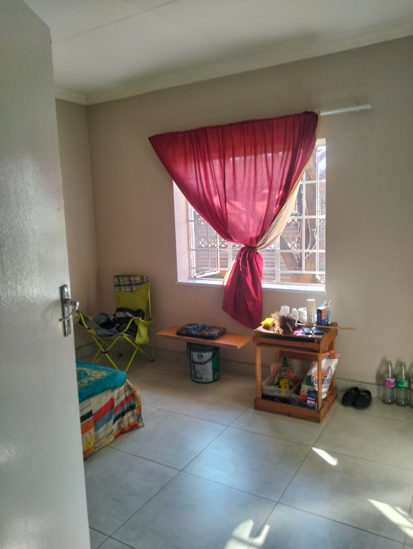 5 Bedroom Property for Sale in Proclamation Hill Gauteng