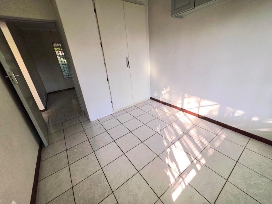 2 Bedroom Property for Sale in Annlin Gauteng