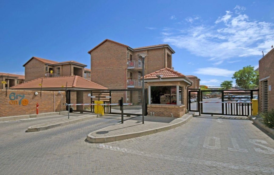 2 Bedroom Property for Sale in Edendale Gauteng