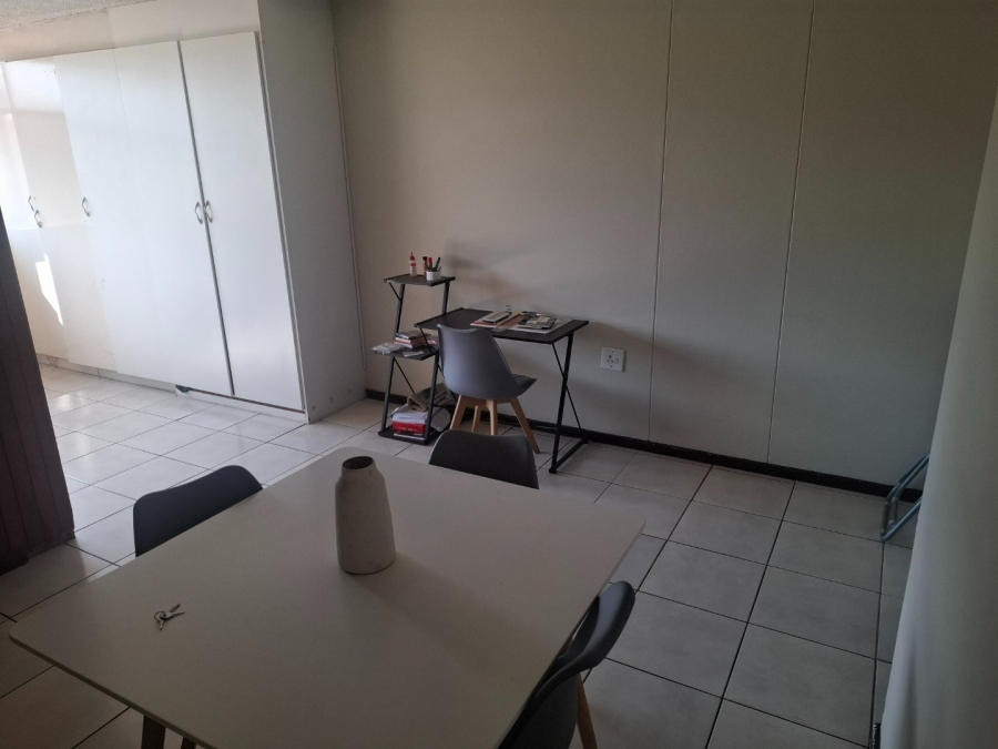 To Let 1 Bedroom Property for Rent in Arcadia Gauteng