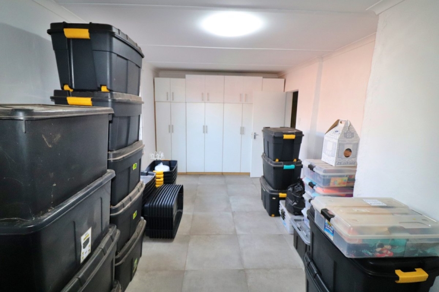 4 Bedroom Property for Sale in Klopperpark Gauteng