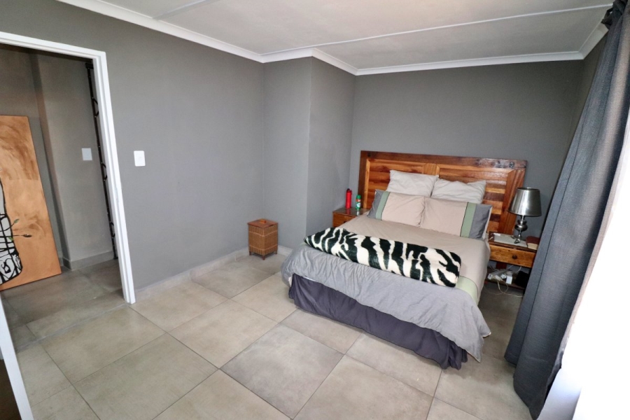 4 Bedroom Property for Sale in Klopperpark Gauteng