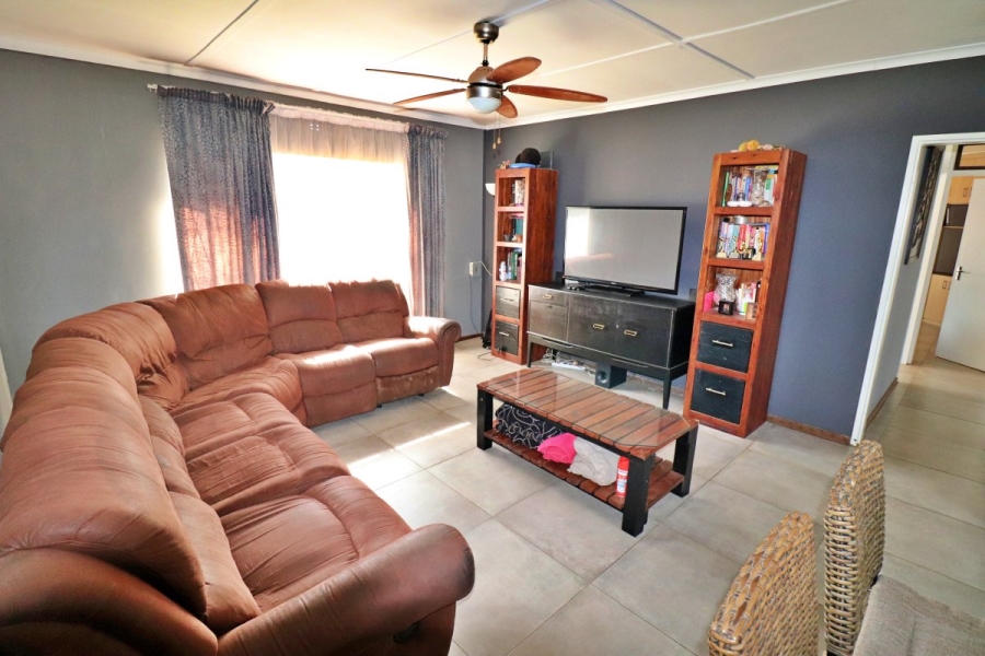 4 Bedroom Property for Sale in Klopperpark Gauteng