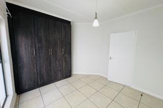 3 Bedroom Property for Sale in Greenstone Hill Gauteng