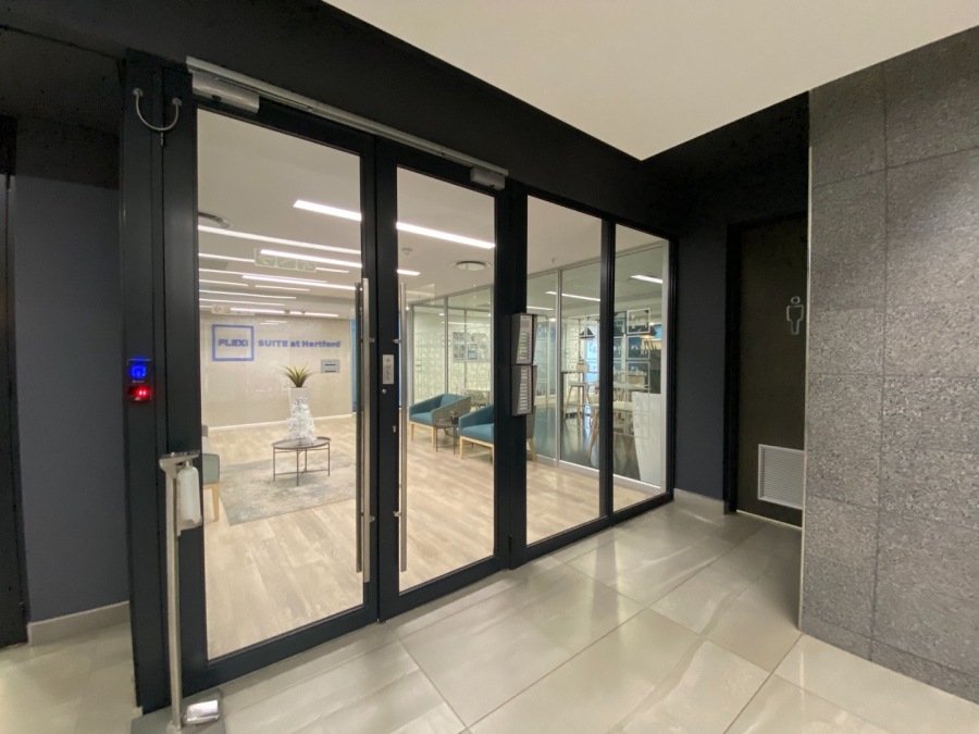 To Let Commercial Property for Rent in Vorna Valley Gauteng