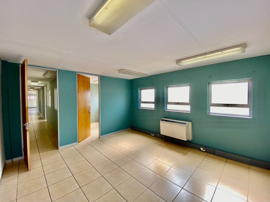 To Let Commercial Property for Rent in Lynnwood Gauteng