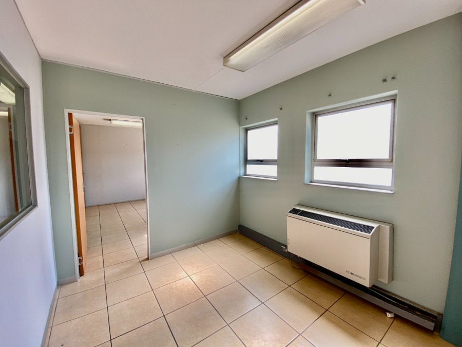 To Let Commercial Property for Rent in Lynnwood Gauteng