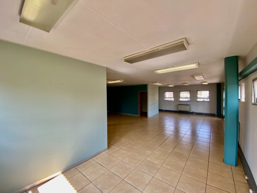 To Let Commercial Property for Rent in Lynnwood Gauteng