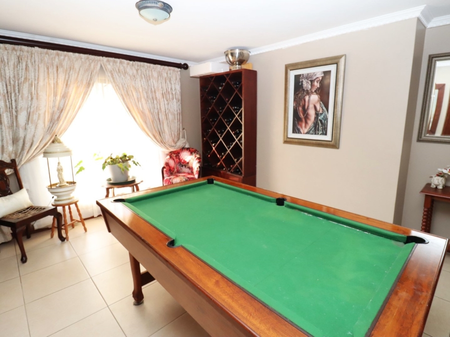 3 Bedroom Property for Sale in Erasmuskloof Gauteng