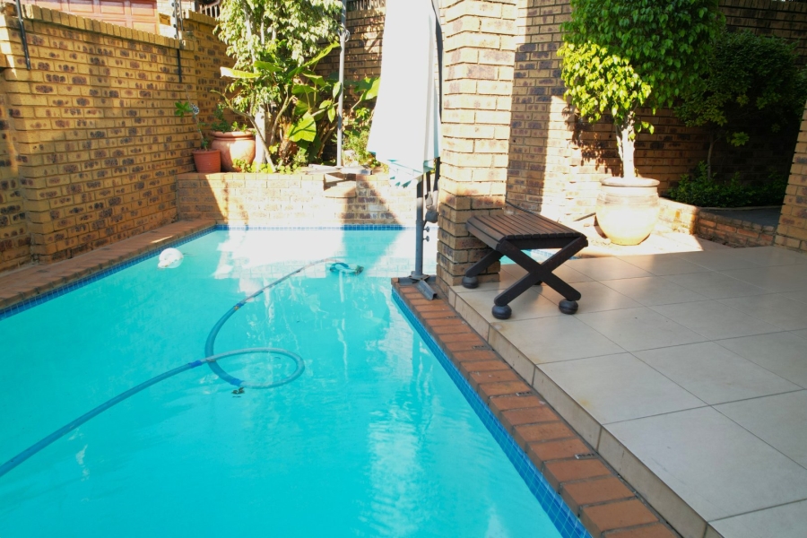 3 Bedroom Property for Sale in Erasmuskloof Gauteng