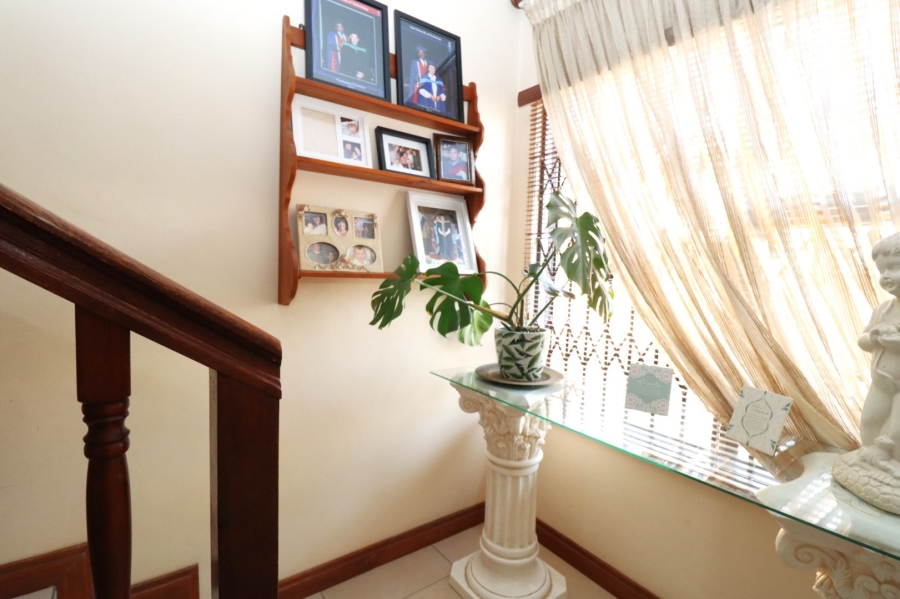 3 Bedroom Property for Sale in Erasmuskloof Gauteng