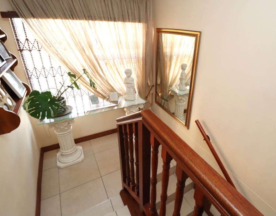 3 Bedroom Property for Sale in Erasmuskloof Gauteng