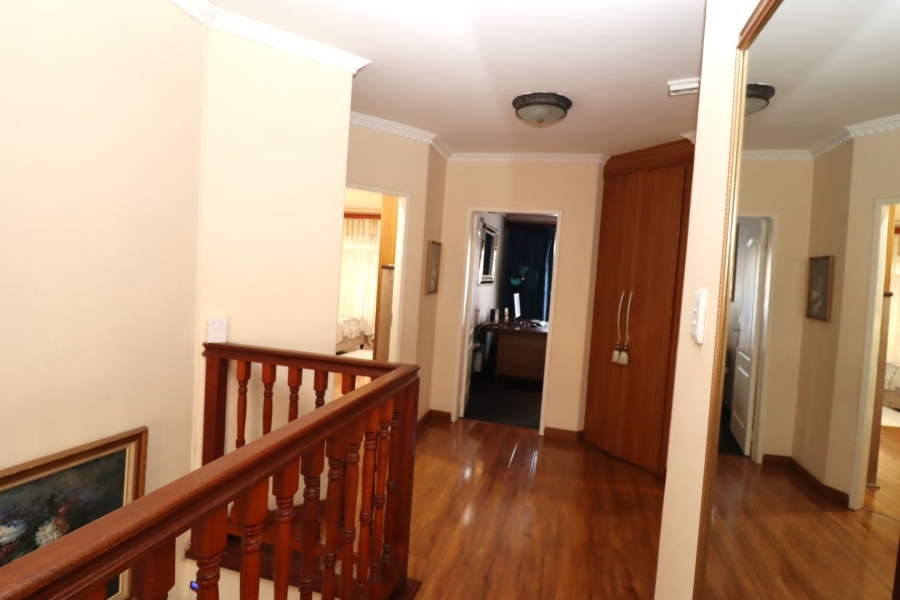 3 Bedroom Property for Sale in Erasmuskloof Gauteng