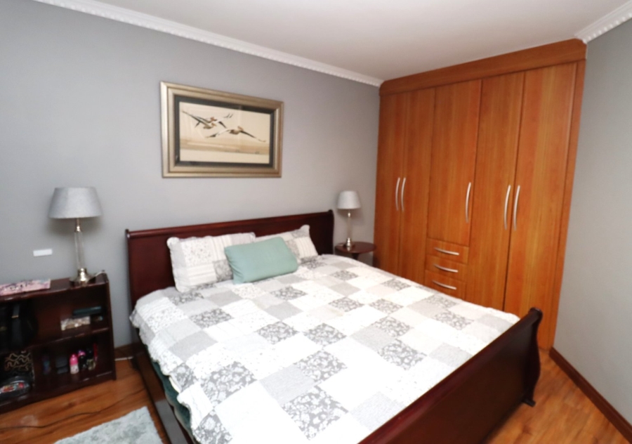 3 Bedroom Property for Sale in Erasmuskloof Gauteng