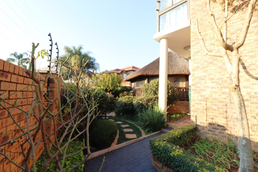 3 Bedroom Property for Sale in Erasmuskloof Gauteng