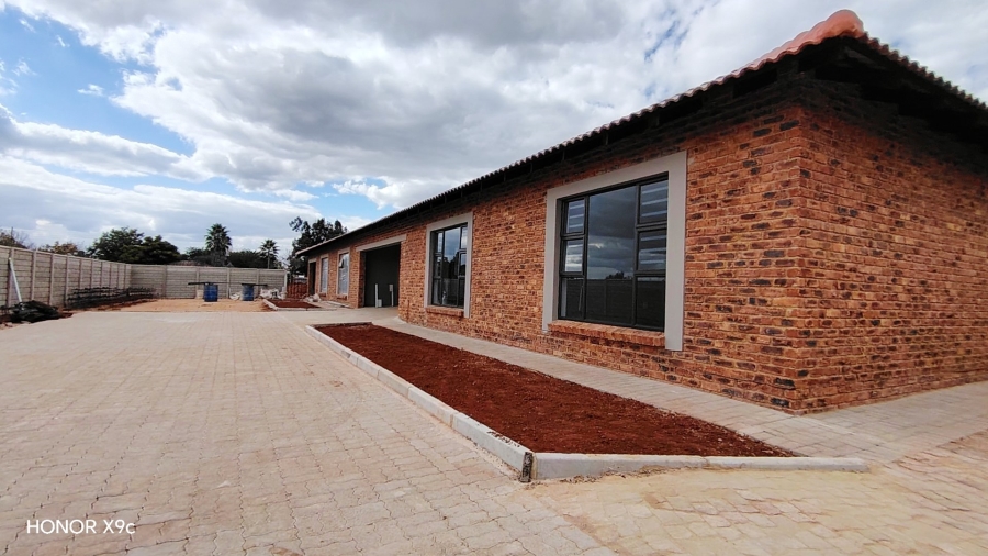 2 Bedroom Property for Sale in Riversdale Gauteng