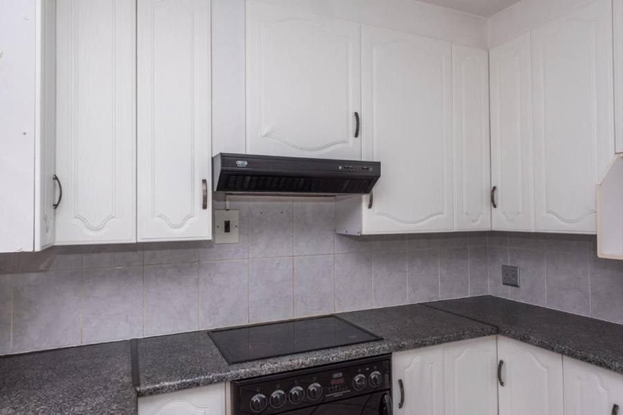 2 Bedroom Property for Sale in Primrose Hill Gauteng