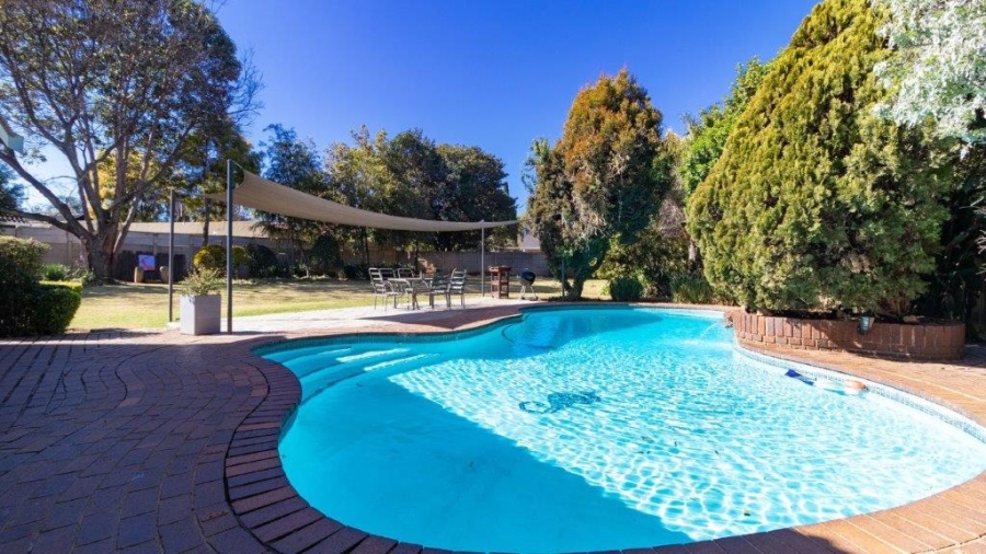 4 Bedroom Property for Sale in Aston Manor Gauteng