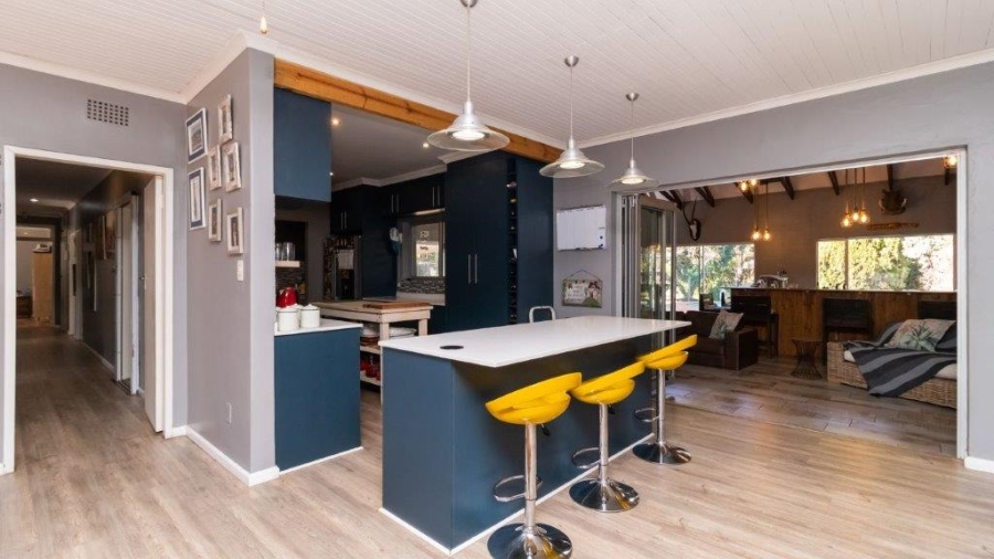 4 Bedroom Property for Sale in Aston Manor Gauteng