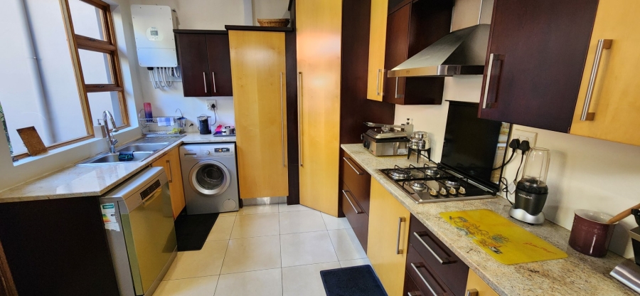 3 Bedroom Property for Sale in Rossmore Gauteng