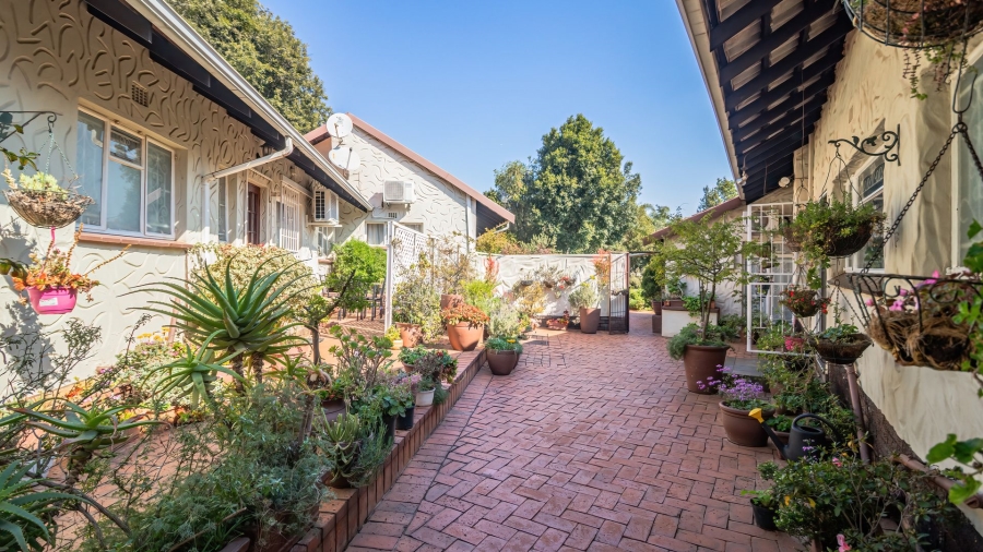 3 Bedroom Property for Sale in Bedfordview Gauteng