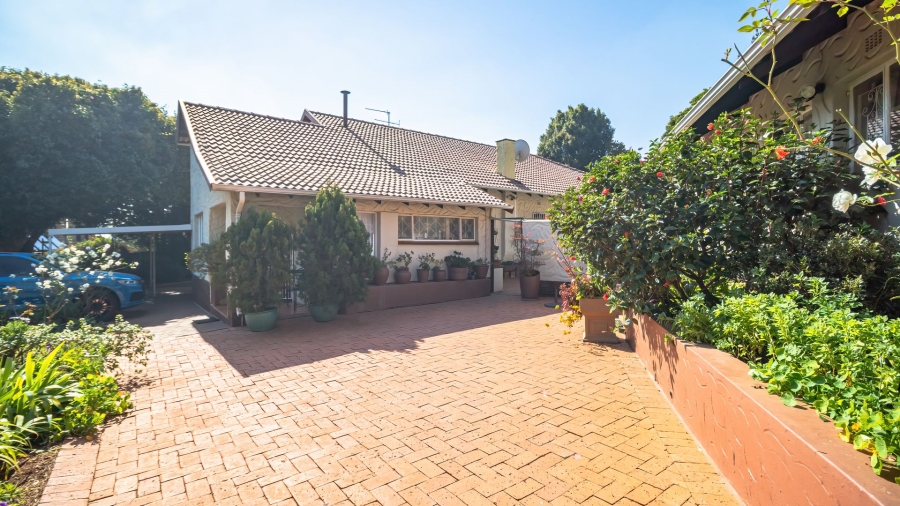 3 Bedroom Property for Sale in Bedfordview Gauteng