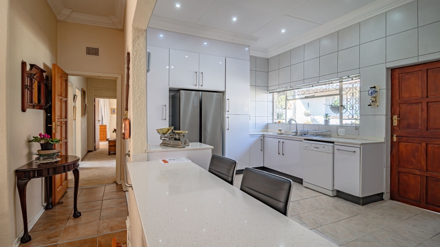 3 Bedroom Property for Sale in Bedfordview Gauteng