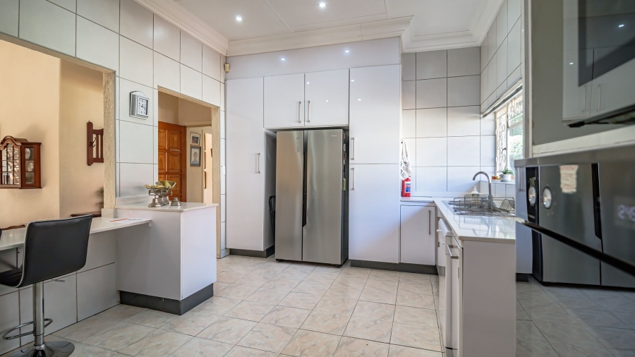 3 Bedroom Property for Sale in Bedfordview Gauteng