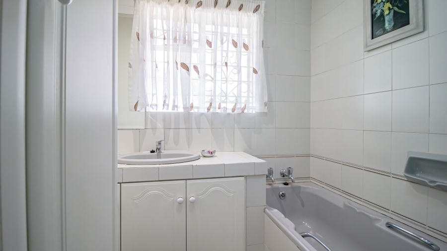 3 Bedroom Property for Sale in Bedfordview Gauteng