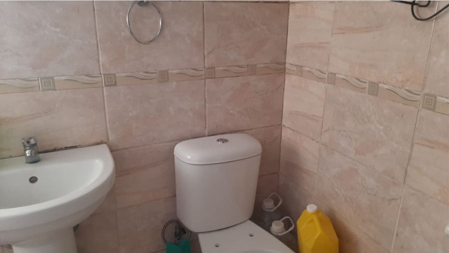 2 Bedroom Property for Sale in Pretoria West Gauteng