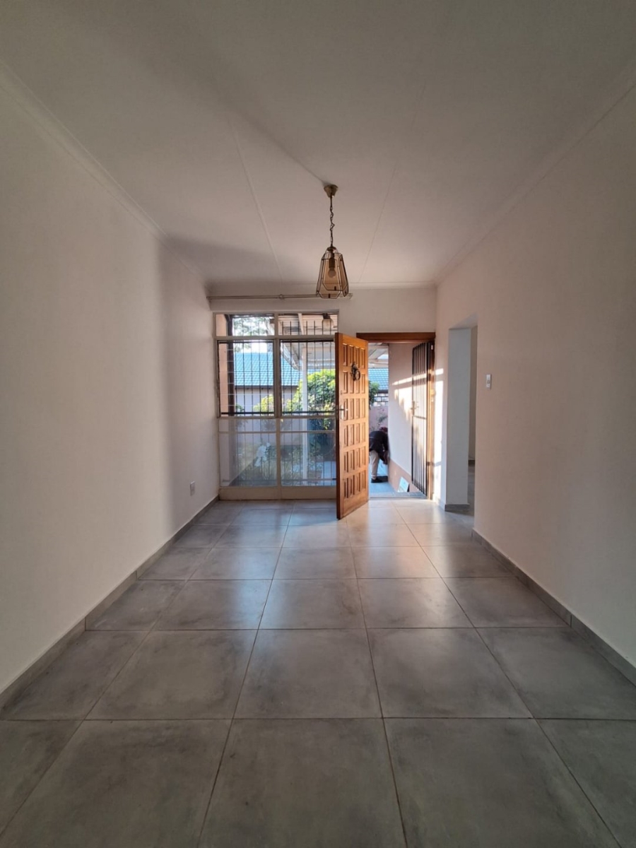 To Let 3 Bedroom Property for Rent in Florauna Gauteng