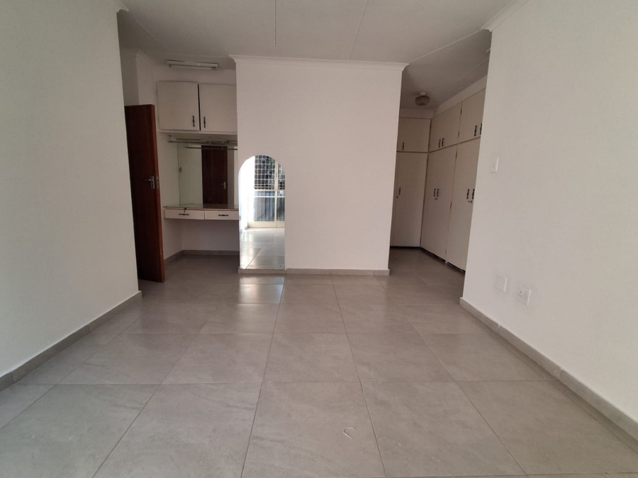 To Let 3 Bedroom Property for Rent in Florauna Gauteng