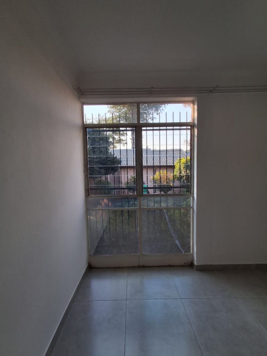 To Let 3 Bedroom Property for Rent in Florauna Gauteng
