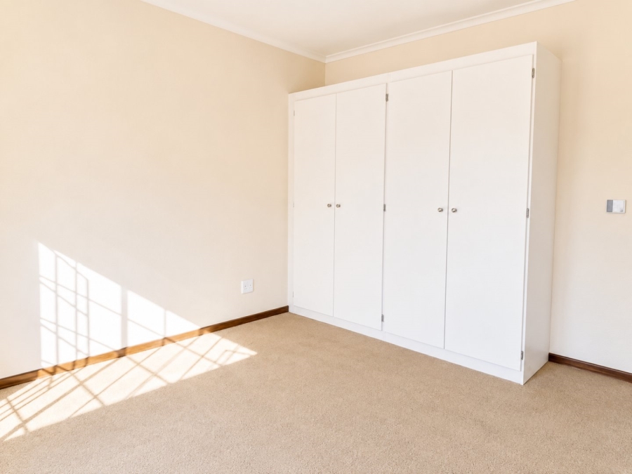 2 Bedroom Property for Sale in Harveston A H Gauteng