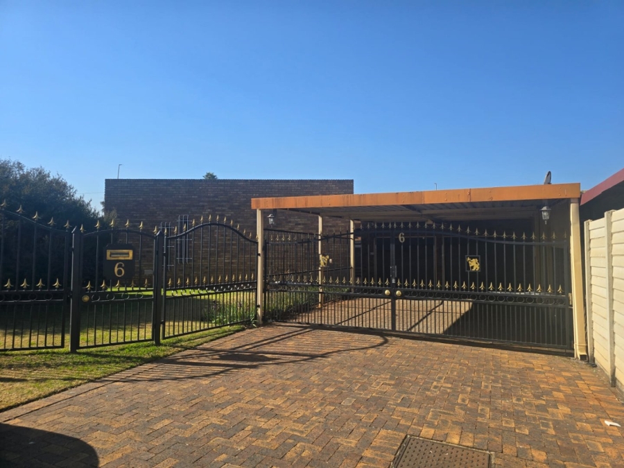3 Bedroom Property for Sale in Witfield Gauteng