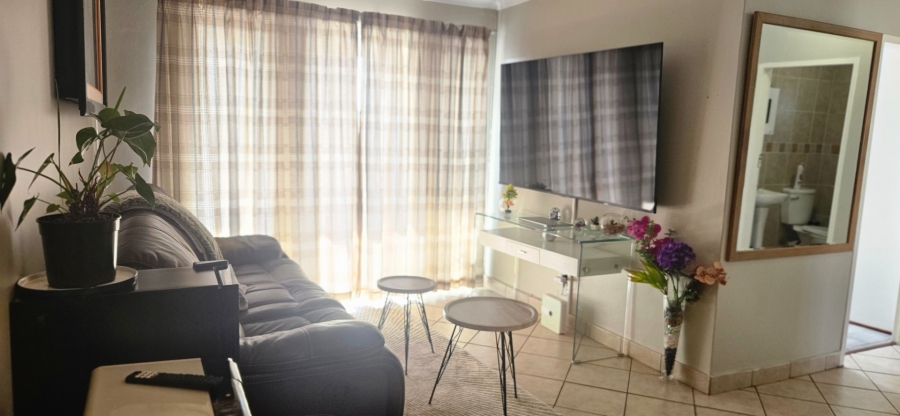 2 Bedroom Property for Sale in Noordhang Gauteng