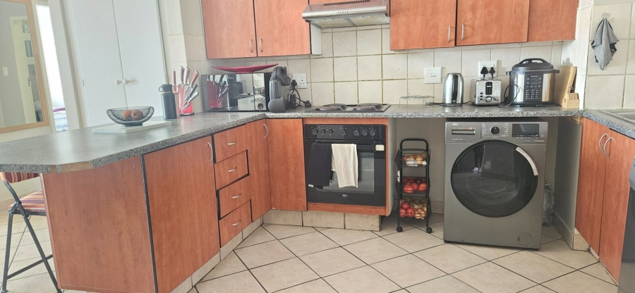 2 Bedroom Property for Sale in Noordhang Gauteng
