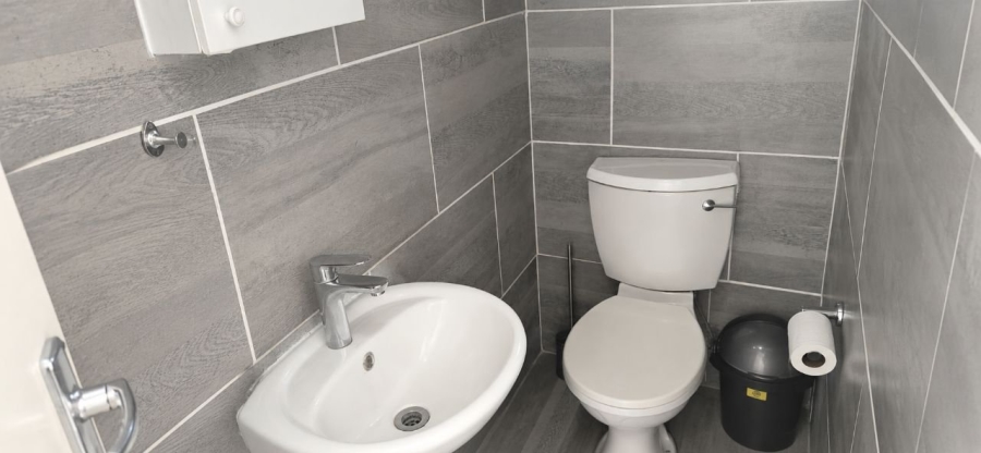 2 Bedroom Property for Sale in Noordhang Gauteng