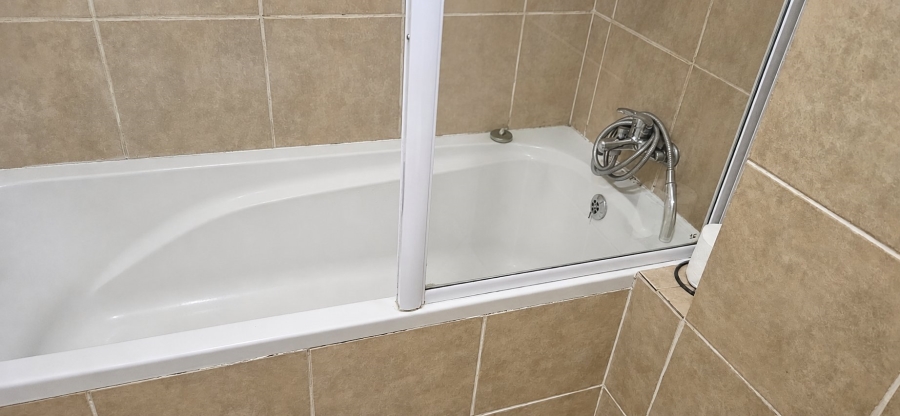 2 Bedroom Property for Sale in Noordhang Gauteng