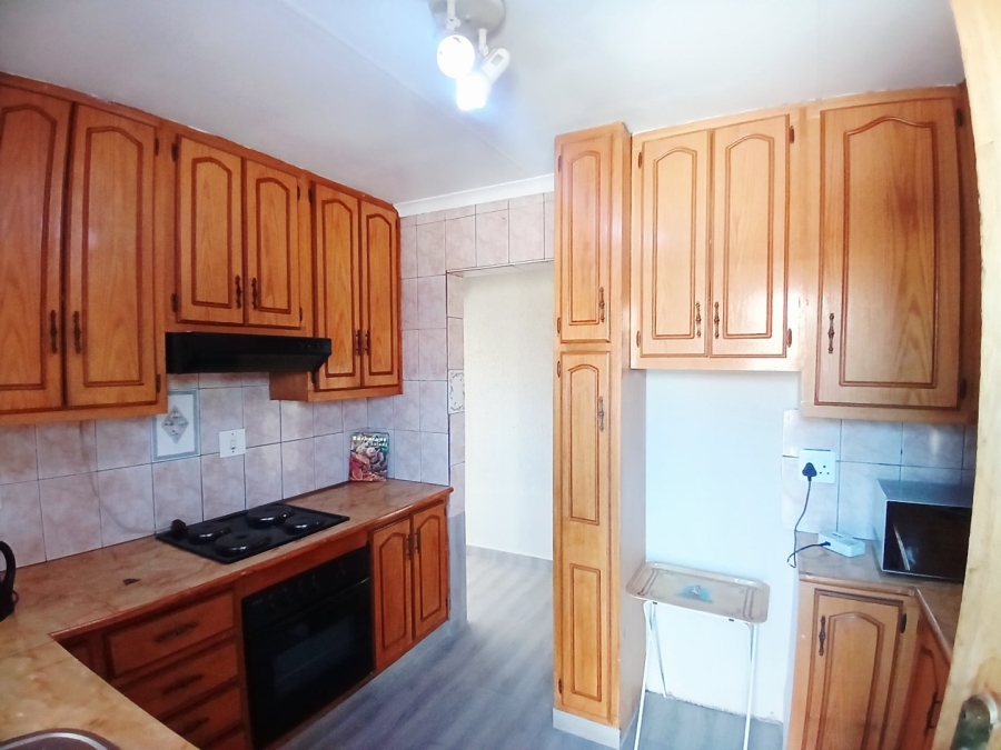  Bedroom Property for Sale in Kwa Thema Gauteng