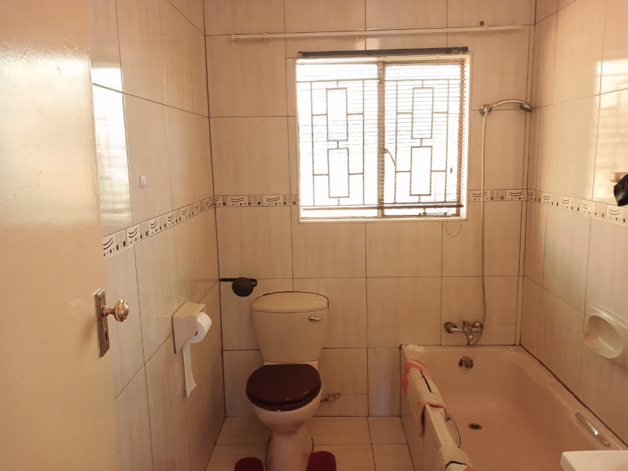  Bedroom Property for Sale in Kwa Thema Gauteng