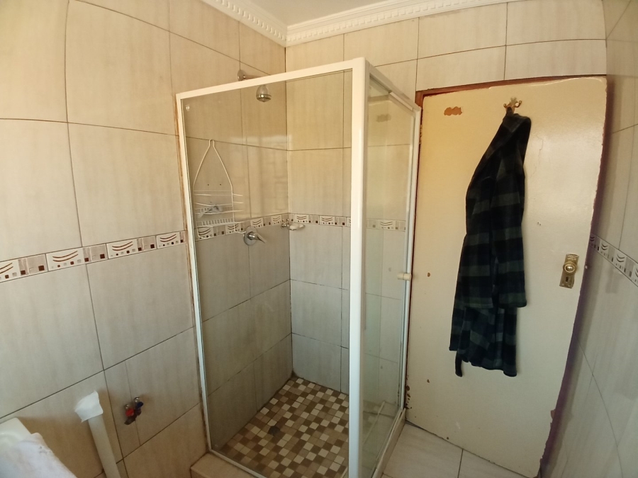  Bedroom Property for Sale in Kwa Thema Gauteng
