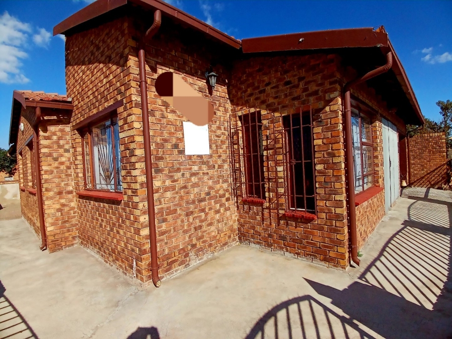 Bedroom Property for Sale in Kwa Thema Gauteng