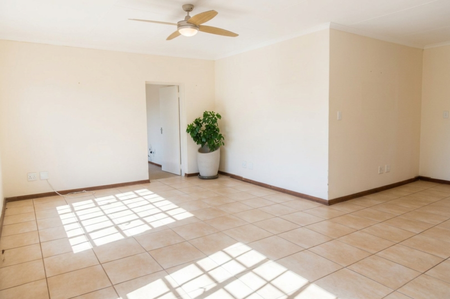 2 Bedroom Property for Sale in Harveston A H Gauteng