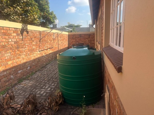 2 Bedroom Property for Sale in Harveston A H Gauteng