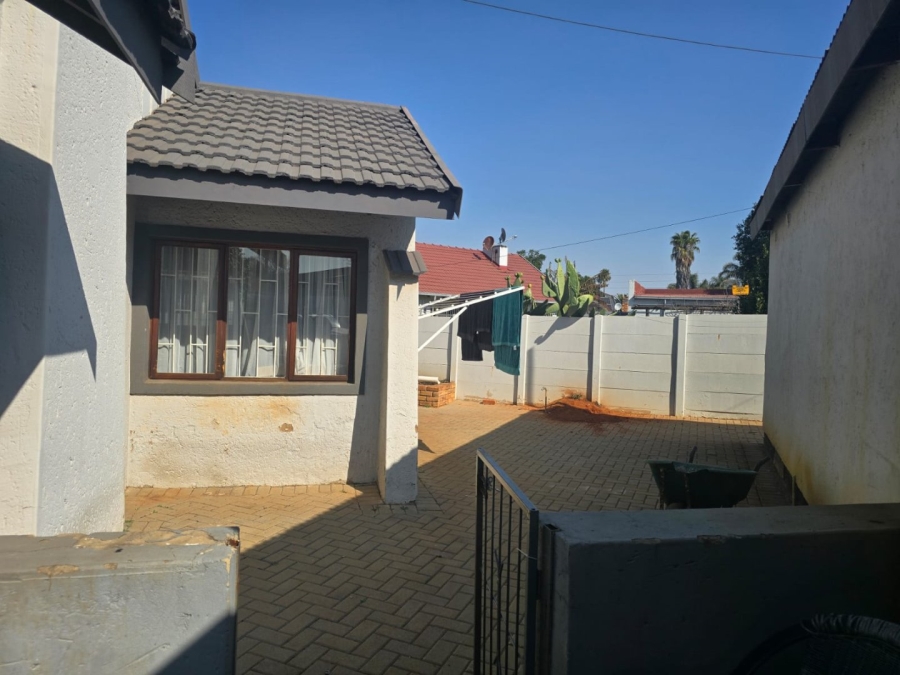 4 Bedroom Property for Sale in Witfield Gauteng