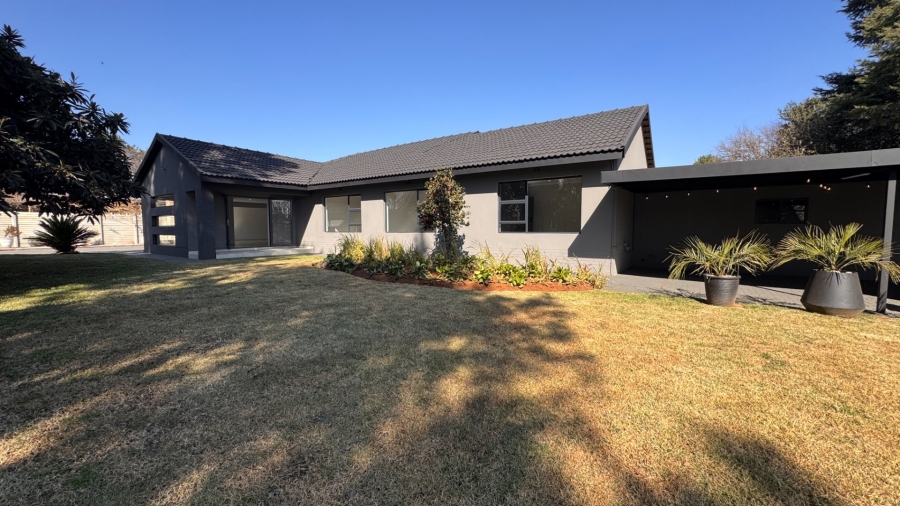 4 Bedroom Property for Sale in Risiville Gauteng