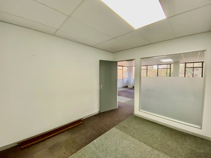 To Let Commercial Property for Rent in Lynnwood Glen Gauteng