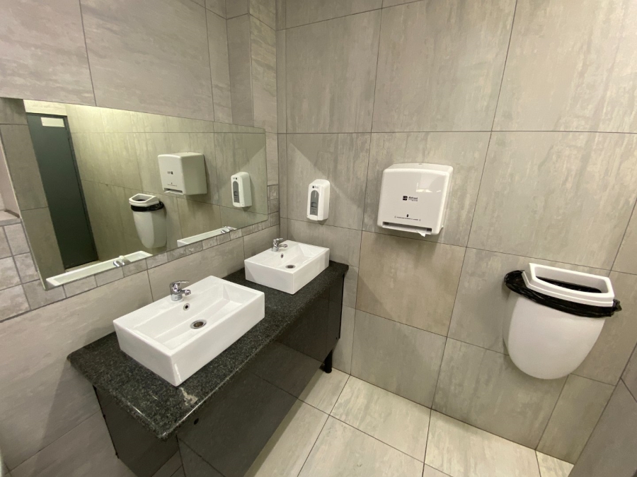 To Let Commercial Property for Rent in Lynnwood Glen Gauteng